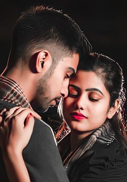 Love with college elder sister