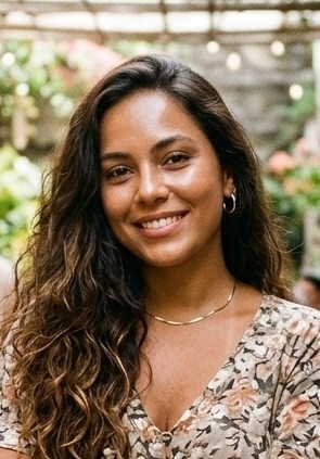 Alana.