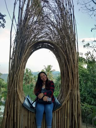 author-avatar
